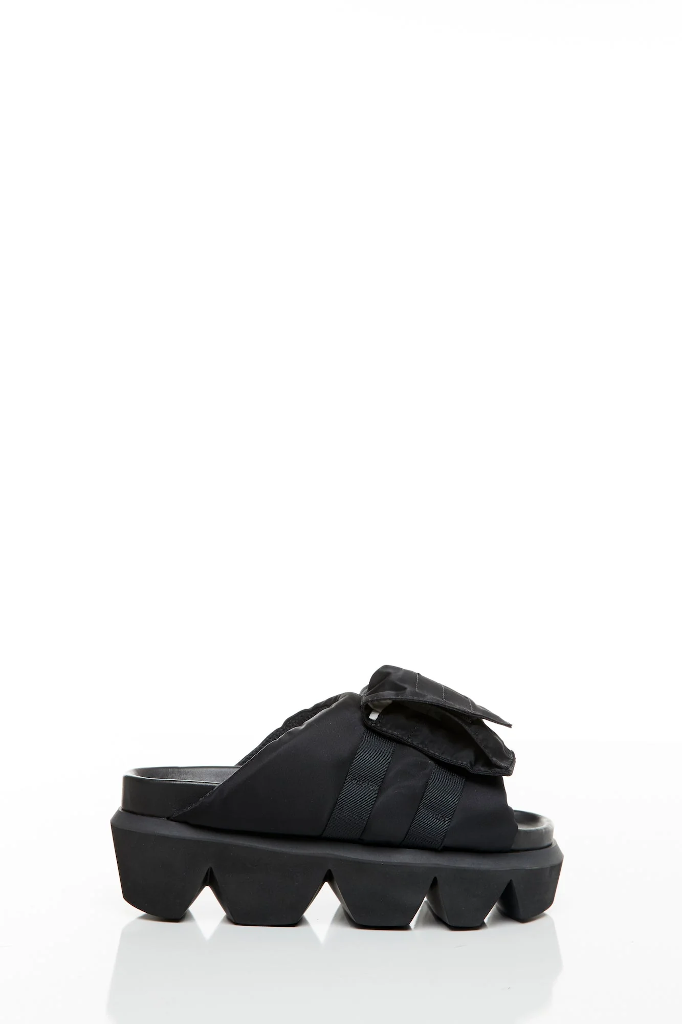 Sacai Mens Pockets Slides