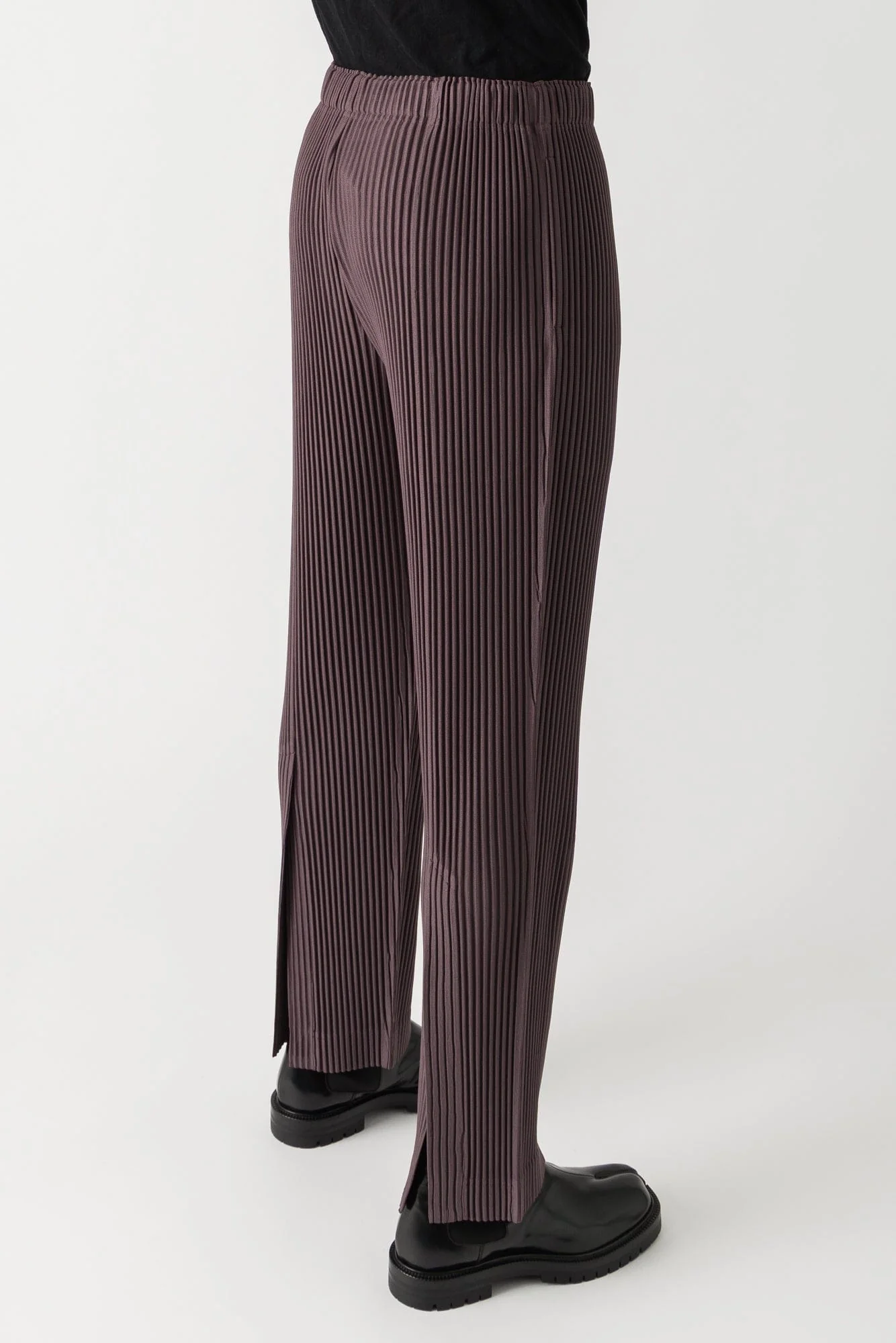 Homme Plissé Issey Miyake RB Color Palette Trousers in Plum Violet - Image 3