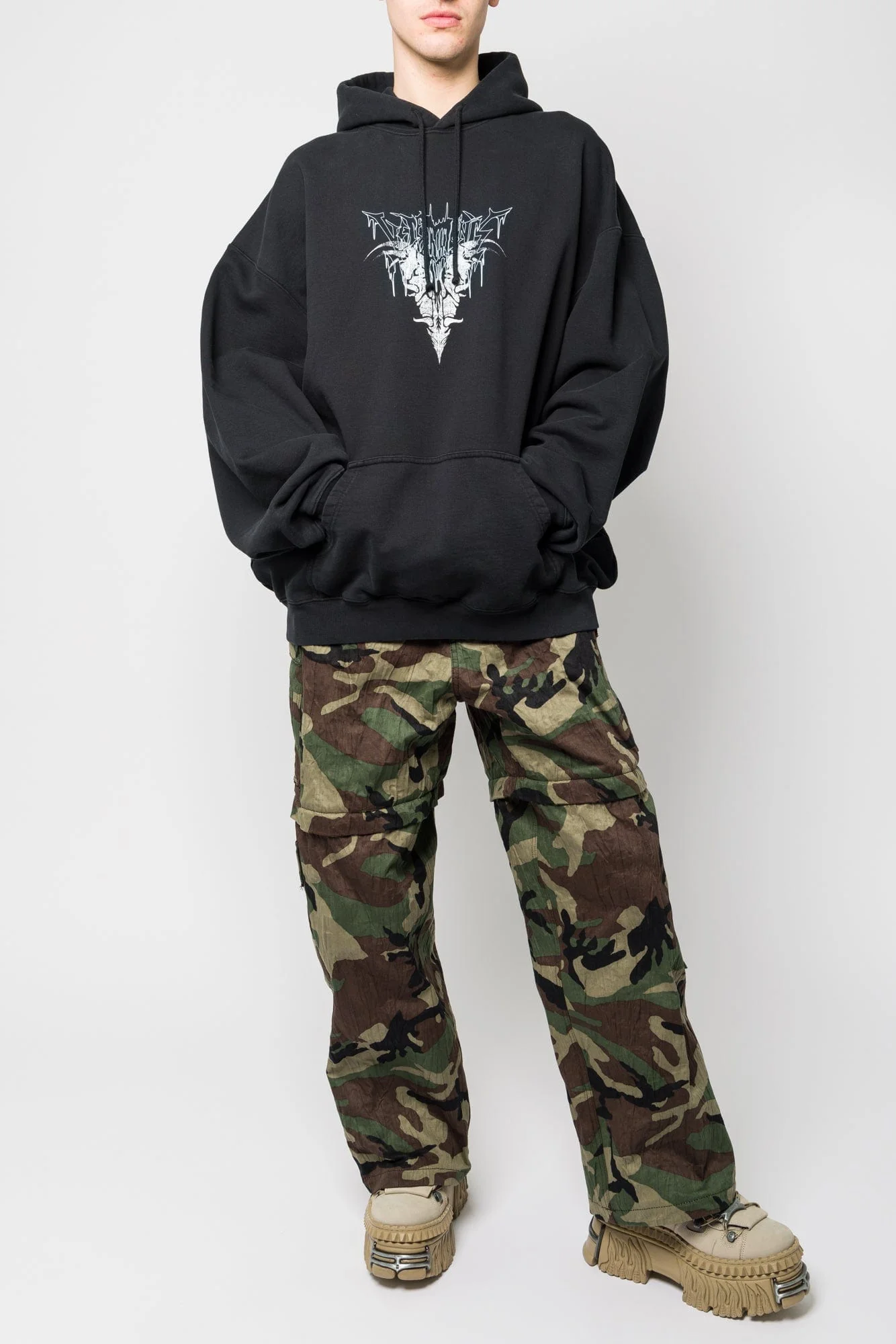 Vetements Bone V Oversized Hoodie - Image 4